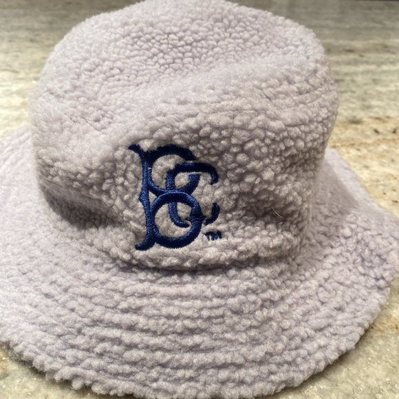 Brooklyn Cyclones winter Sherpa hat. Brand new, unworn. Great gift! - Picture 2 of 4